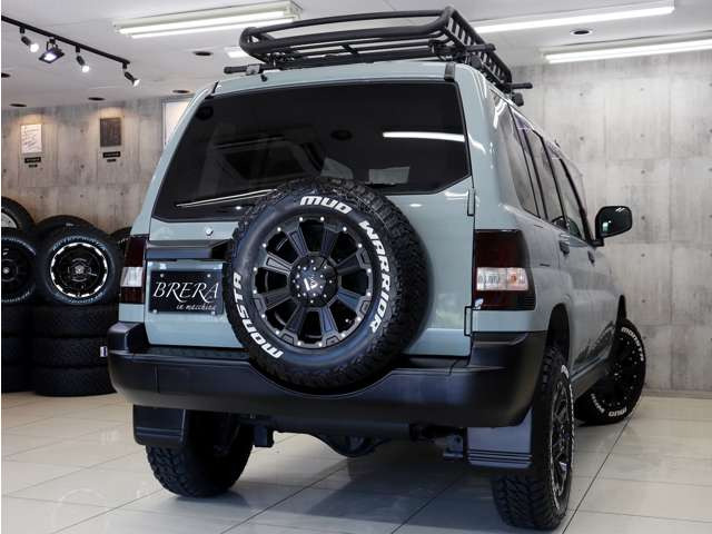 �ǂ̊p�x���猩�Ă��������Ȏd�オ��ɂȂ��Ă���܂��B