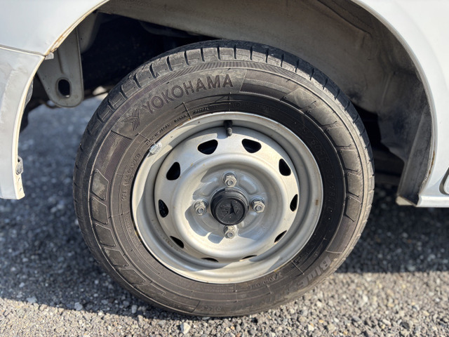 �S�^�C��:145/80R12 ���W�A�� �a���c���Ă���̂ŁA���̂܂܂��g�p�ł���Ǝv���܂�!!
