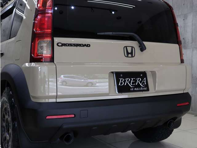 ���A�o���p�[��e��G���u�������}�b�g�u���b�N�ɓh�蕪���y�C���g���{���Ă��܂��B