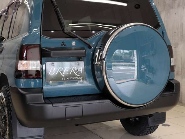 ���A�o���p�[��e��G���u�������}�b�g�u���b�N�ɓh�蕪���y�C���g���{���Ă��܂��B