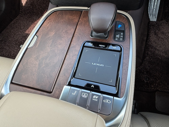 �V�t�g����̃E�b�h�p�l����������������܂��ˁ�