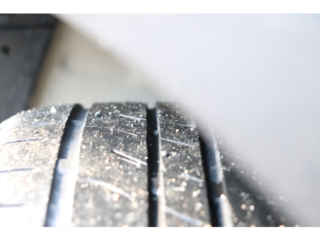 �{���l�b�g�ɓ_�T�r������܂��B