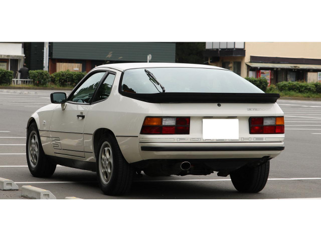924S