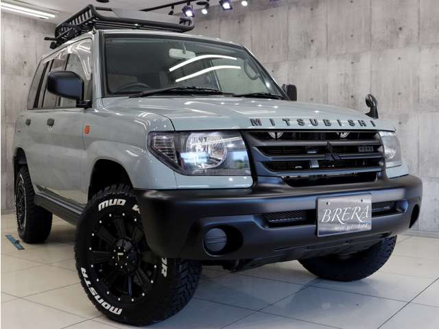 �ǂ̊p�x���猩�Ă��A���͂̃t�H�����Ɏd�オ���Ă���܂��B