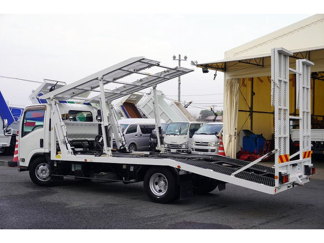 �o���E�g���b�N�Ƃ���1��1��d�l�̈قȂ镨�����A���m���Ɋ�Â�������₷�����������Ē����܂��B