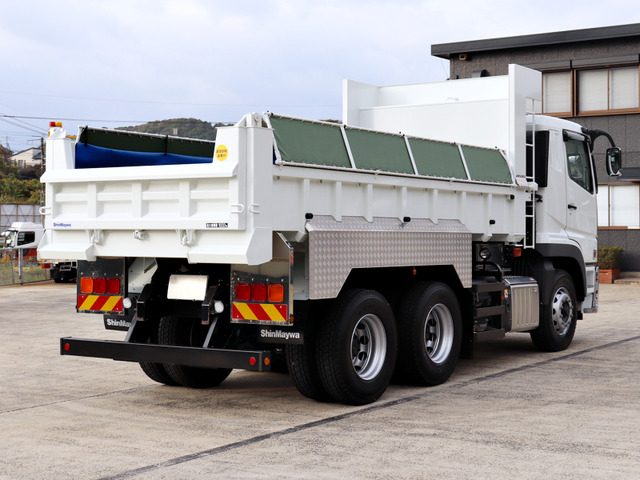 スーパーグレート