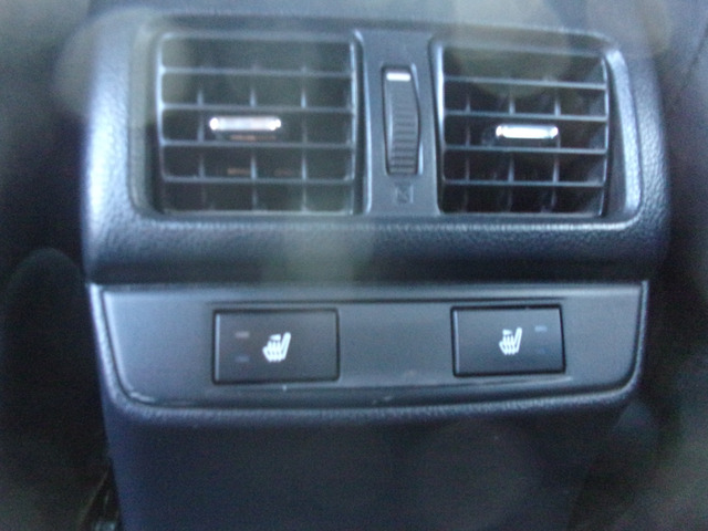 ��ȗp�G�A�R�������o�����B��ȃV�[�g�q�[�^�[�t���B