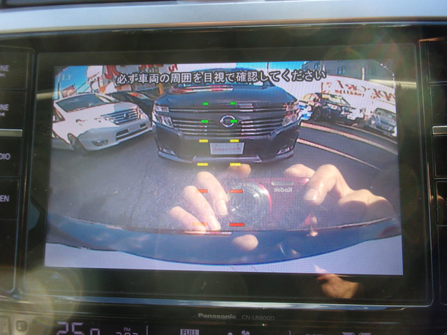 �J���[�o�b�N���j�^�[�B