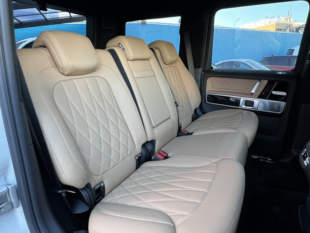 ���ʊ��̂���A�_�C�������h�X�e�b�`����i�b�p���U�[�V�[�g�𑕔�!