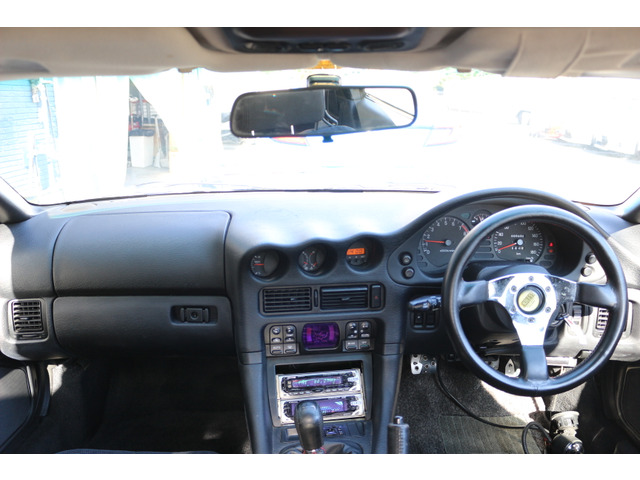 ���S�ԓ��O���N���[�j���O�ς݁��O�������グ�E�A���~�z�C���E�������E�V��E�t���A�}�b�g�E�V�[�g�S�ȁE�h�A���E�p�l���S�́E�K���X�Ȃǎԓ��̋��X�܂ōR�ې����X�^�b�t������䂱������Ď{�H���Ă��܂���