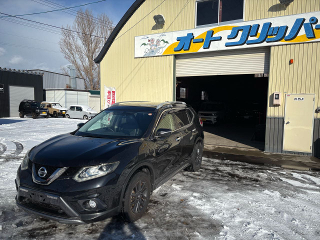 エクストレイル2.0 20Xt ブラックエクストリーマーX エマージェンシーブレーキパッケージ 4WD