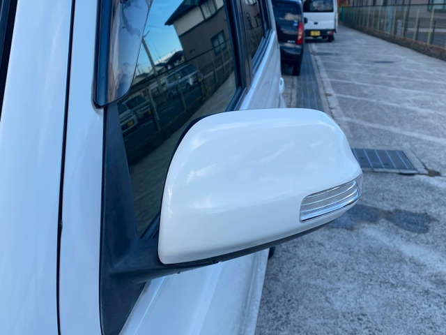 �E�C���J�[�~���[�t����