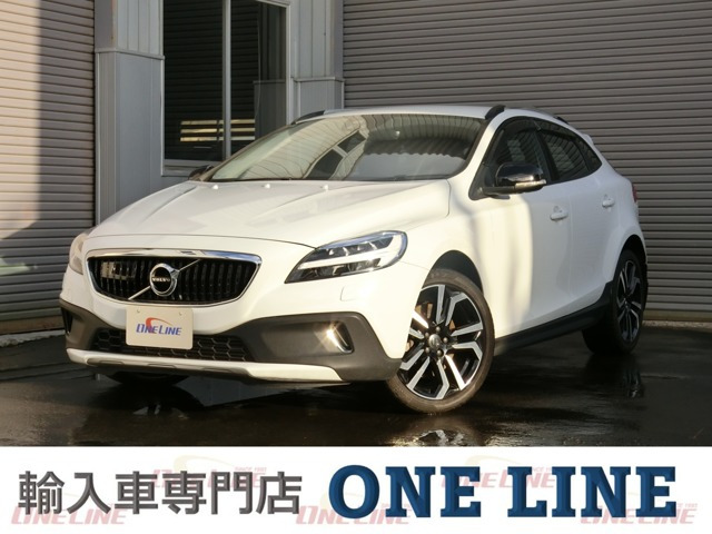 V40クロスカントリー(ボルボ) T5 AWD モメンタム 4WD　後期型 ワンオーナー車 パワーバックドア 中古車画像