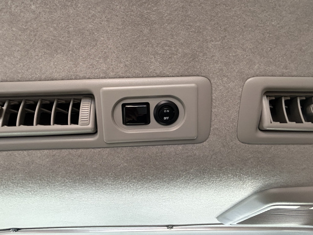 �i�r�T�u�ؑփX�C�b�`���������܂�!