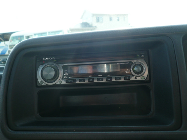 CD/���W�I�E�I�[�f�B�I���D���ȃ��W�I�E���y�𒮂��Ȃ���ړI�n�܂ōs���܂�(^^�� Kenwood ROT-111