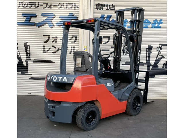 トヨタL&amp;Fエンジンフォークリフト