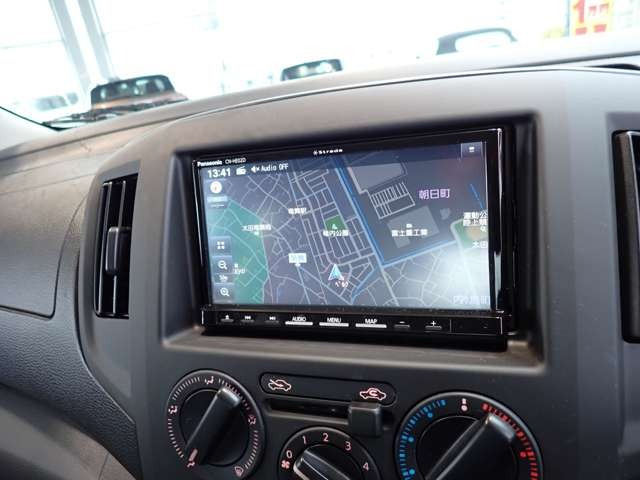 ��CN-HE02D�E�������[�i�r�E�t���Z�OTV�E���W�I�EDVD�r�f�I�ECD�ECD�^���ESD�Đ��EUSB�������[�EBluetooth&�n���Y�t���[�ʘb�Eipod/iphone�ڑ��Ή���