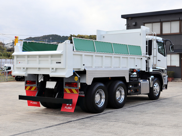 スーパーグレート