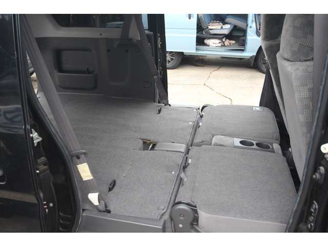 ���A�V�[�g���i�[����΂قڃt���b�g�ɂȂ�܂�