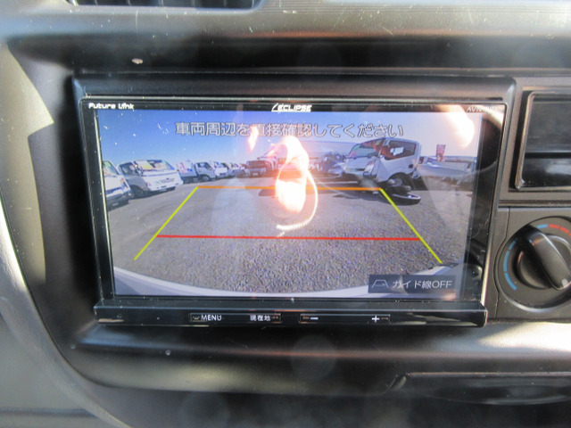 ���o�b�N�J�����t���ł���