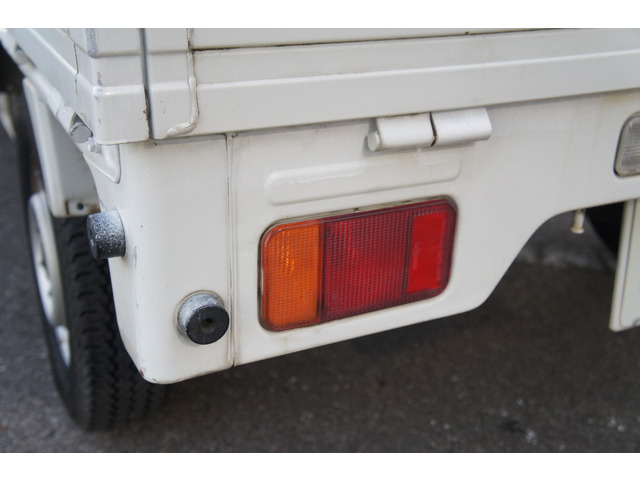 ������ƃ����e�i���X���Ă���Ԃ܂��܂����܂��B����Ȃ��Ԃ𓖓X�͏��o��10���`30�����炢�̉��i���S�ɂč݌ɂ��Ă܂��B���̗��A�C�����A���[�^�[������Ԃ̂��Ԃ͊�{�I�Ɏd���ꂵ�܂���