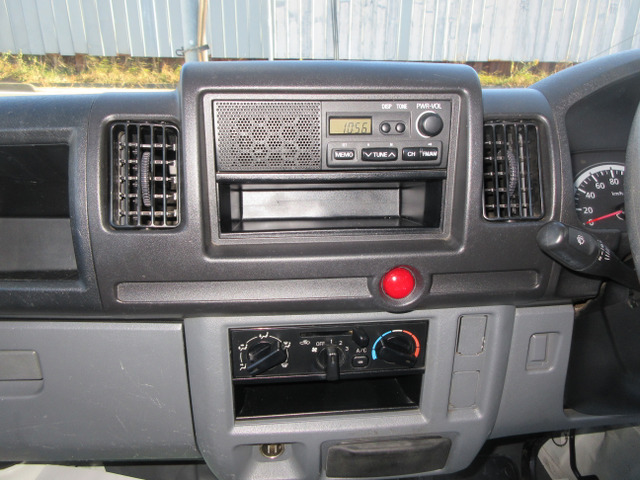 �������E�C���p�l���ł���