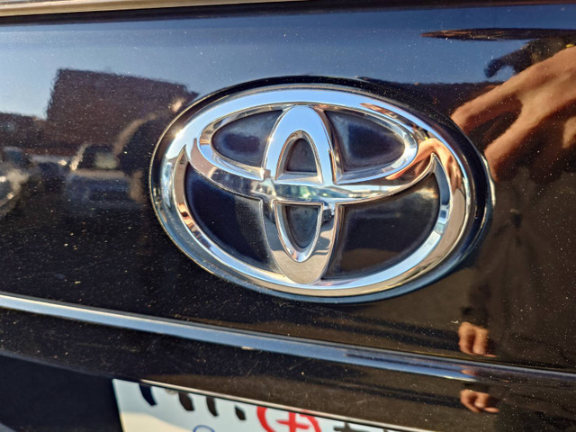 �_�񏑂̂����̓��[����FAX�݂̂ł��\�ł��BTEL�ɂČ��Ԃ��m�F���Ȃ���̂�������A�C�ɂȂ�ӏ��̎ʃ����M�������Ή��ł��܂��̂ŁA���C�y�ɂ��\���t�����������B