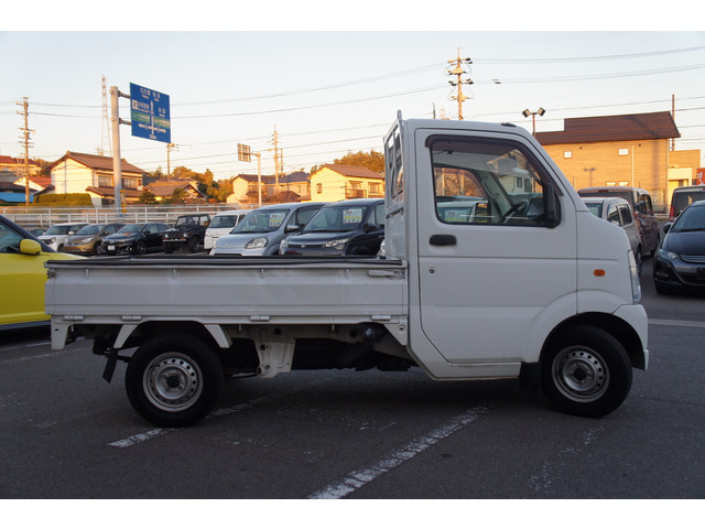 �����ԕی������k��������!�O��Z�F�A���������j�b�Z�C���a�㗝�X�����ς��肵�܂��B�ی��S����������̏ꍇ�A�g������ĕq���ɑΉ����܂��B��ԁA�����^�J�[�����p�ӂ��܂��̂ł����S���������B