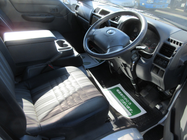 �������E�^�]�ȉ��ł���