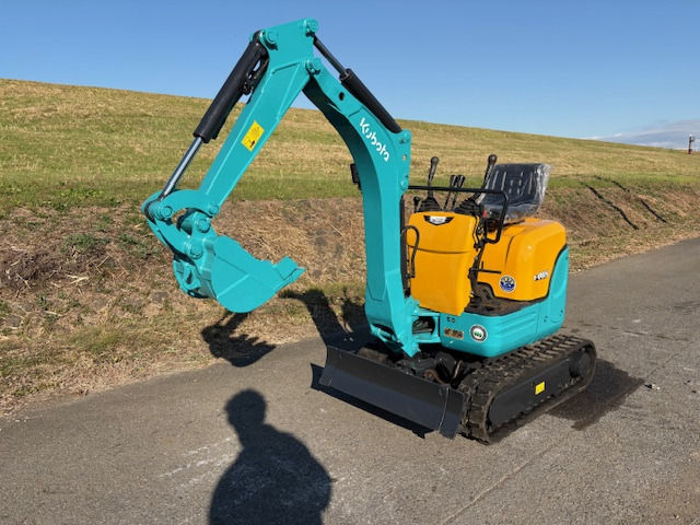 クボタミニバックホー