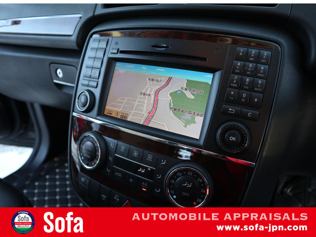 �i�r�Q�[�V���� �n�f�W B���j�^�[