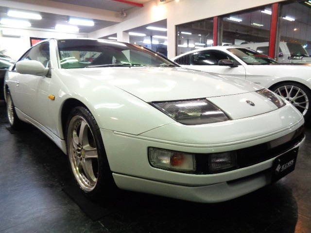 5�^������f���t�F�A���f�BZ32�o�[�W����S2by2T�o�[���[�t&�z���C�g�p�[���J���[�����G�A��&VG30DEV6�G���W��5MT�}�t���[18�A���~�������[�����C�g�`���[���d�l�Ԃ����ɂ��܂���