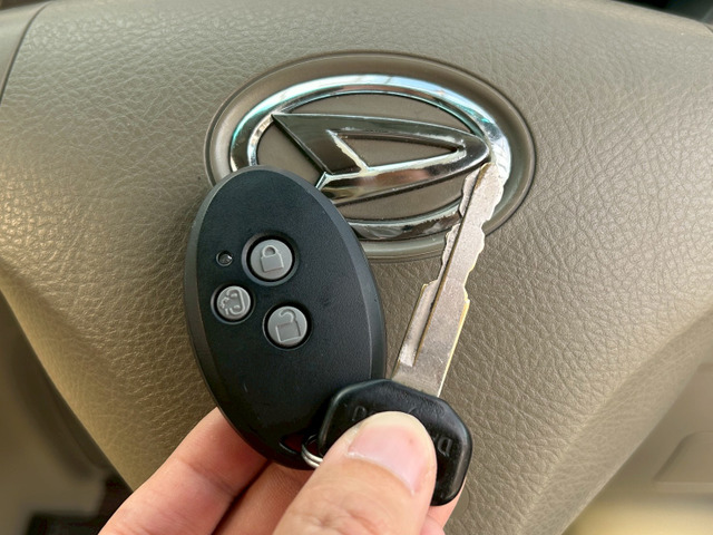 �X�}�[�g�L�[�ł͂Ȃ��ł����L�[���X�͕t���Ă���܂����