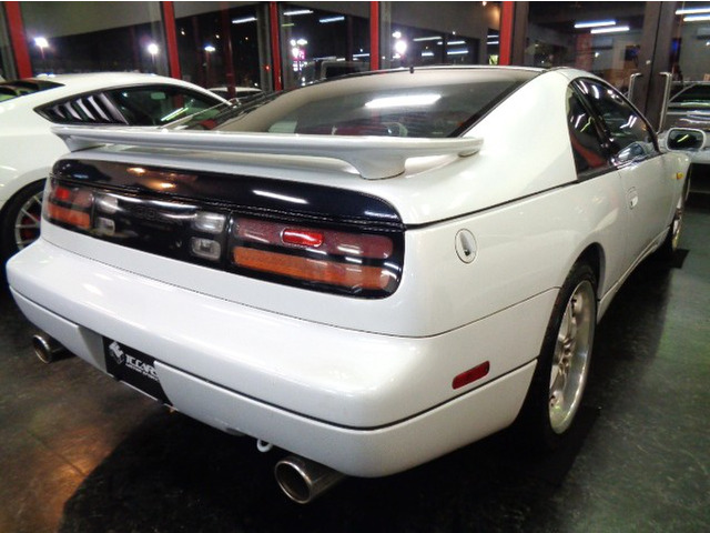 VG30DE�^V6�G���W��&����5MT�~�b�V����&APEXI�}�t���[&�Ό��L�����p�[&RAYS��VOLK18�A���~&MOMO�X�e�A�����Ov���^�C�~���O�x���g�����ςݎԂł�