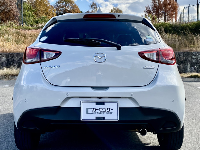 �t�����g�A���A�o���p�[�ɔz����4�̃Z���T�[�y�ёS���ʃJ��������������A���Ԃ������S���S�ɂȂ�܂����B