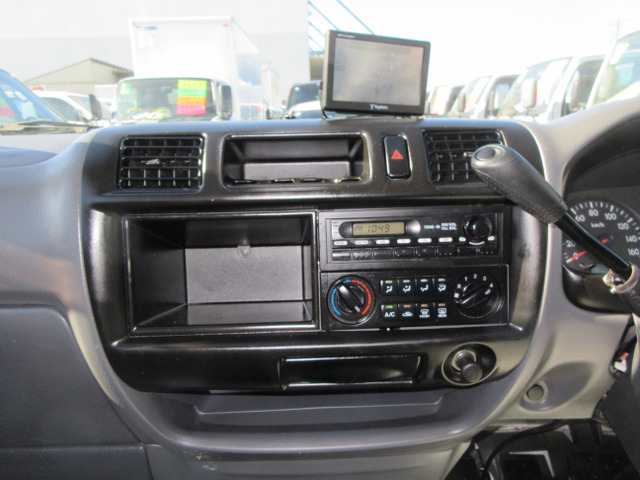 �������E�C���p�l���ł���