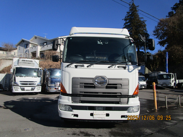 プロフィアコンテナ車