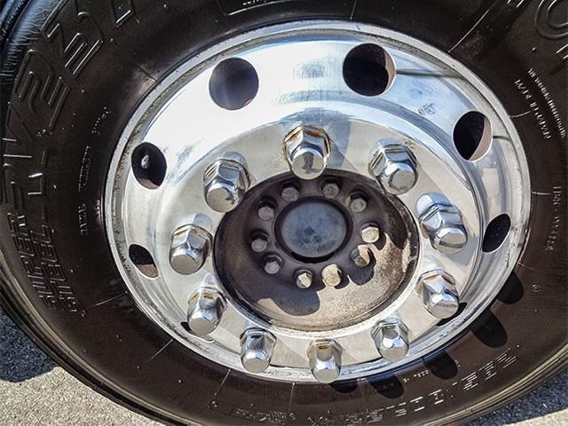 �A���~�z�C�[��