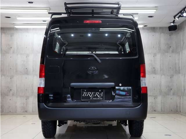 ���A�r���[�����݊��̂��郏�C���h�Ŕ��͂̃t�H�����Ɏd�オ���Ă���܂����