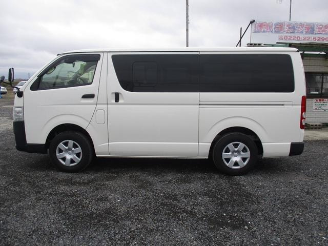 ハイエースバン2.8 DX ロング ディーゼル 4WD