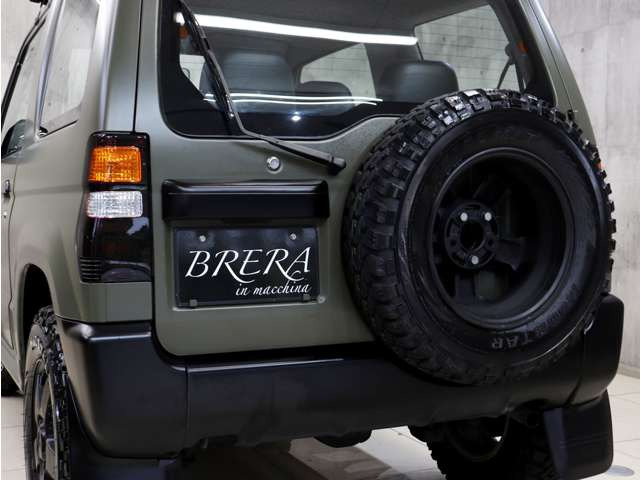 ���A�o���p�[��e��G���u�������}�b�g�u���b�N�ɓh�蕪���y�C���g���{���Ă��܂��B