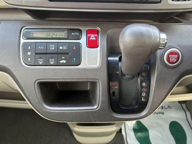 �I�[�g�G�A�R����v�b�V���X�^�[�g��