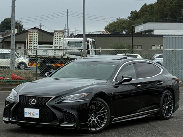 LS500 Fスポーツ