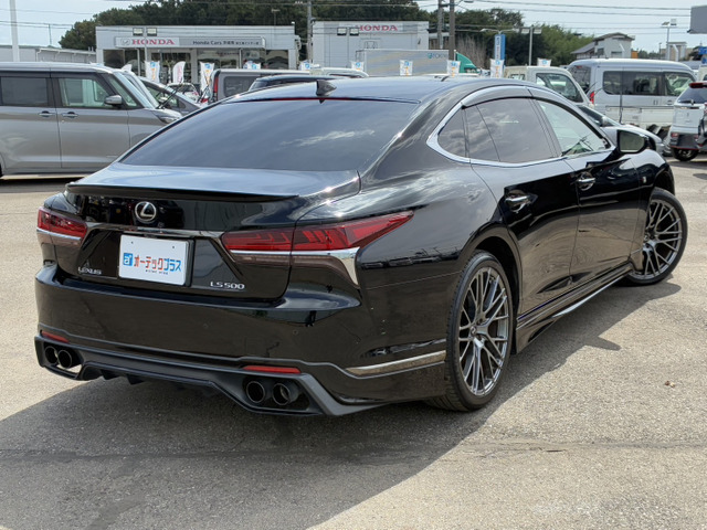 LS500 Fスポーツ
