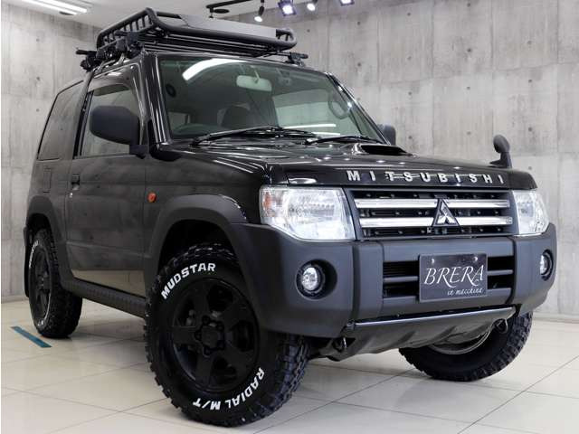 �ǂ̊p�x���猩�Ă��A���͂̃t�H�����Ɏd�オ���Ă���܂��B