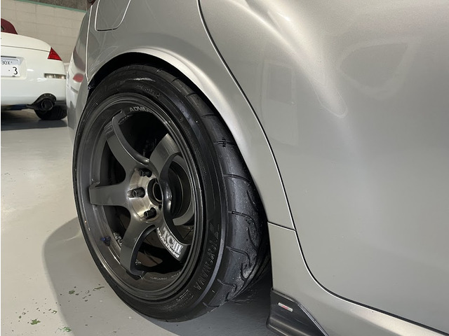 �t�����g�E���A�t�F���_�[���H���Ă܂�