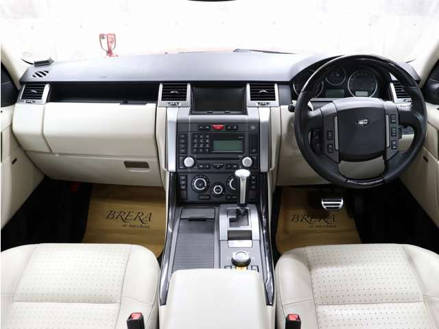 �C���e���A�͂ƂĂ��L�X�Ƃ��Ă��Ă������Ƃ���Ԃ��������܂��B