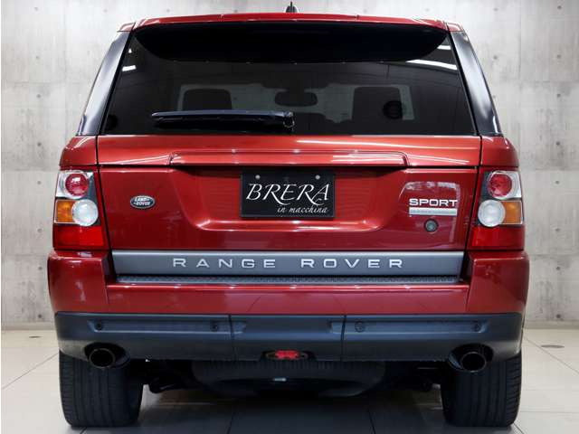 ���A�r���[�����݊��̂��郏�C���h�Ŕ��͂̃t�H�����Ɏd�オ���Ă���܂����