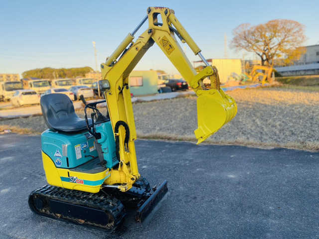 ヤンマーミニショベル