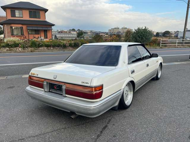 ���R�^���[���ȂǑ������p�ӂ��Ă��܂��B